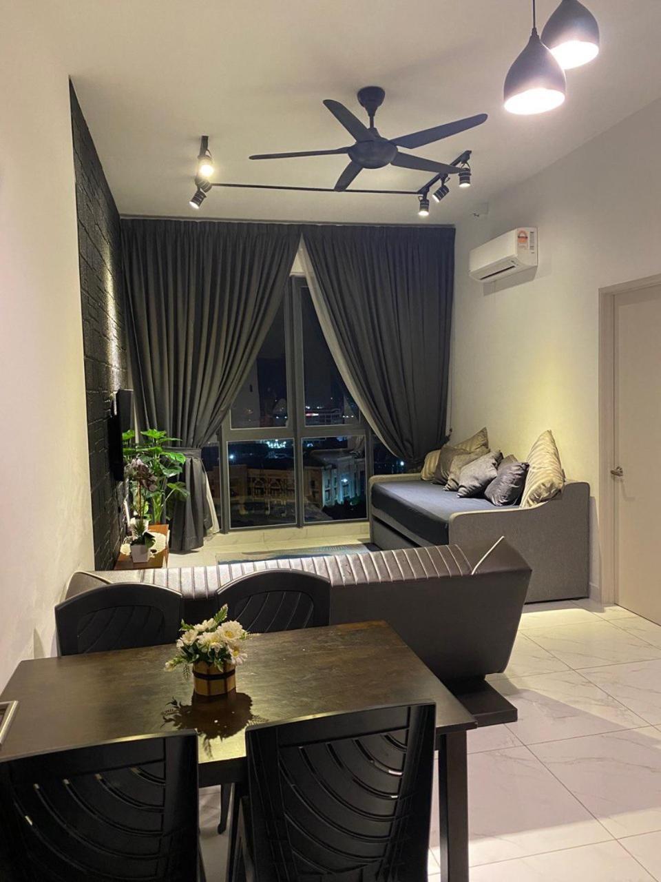 Niks Troika Homestay Kota Bharu Exterior foto